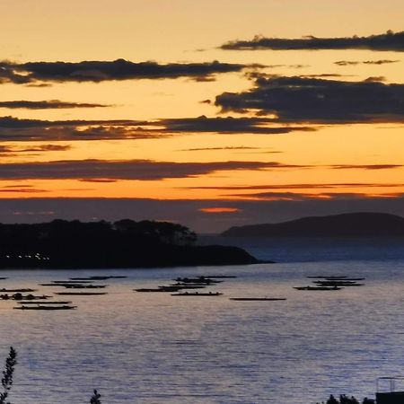 Apartamento El Rincon De Elia, Haz Realidad Tu Sueno De Vivir Con Vistas Al Mar Villanueva De Arosa Kültér fotó