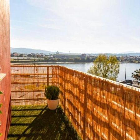 Apartamento El Rincon De Elia, Haz Realidad Tu Sueno De Vivir Con Vistas Al Mar Villanueva De Arosa Kültér fotó